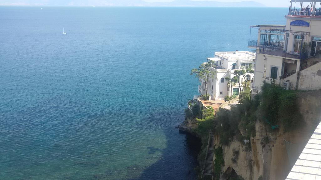 Апартаменти Trimarchi House Неаполь Екстер'єр фото